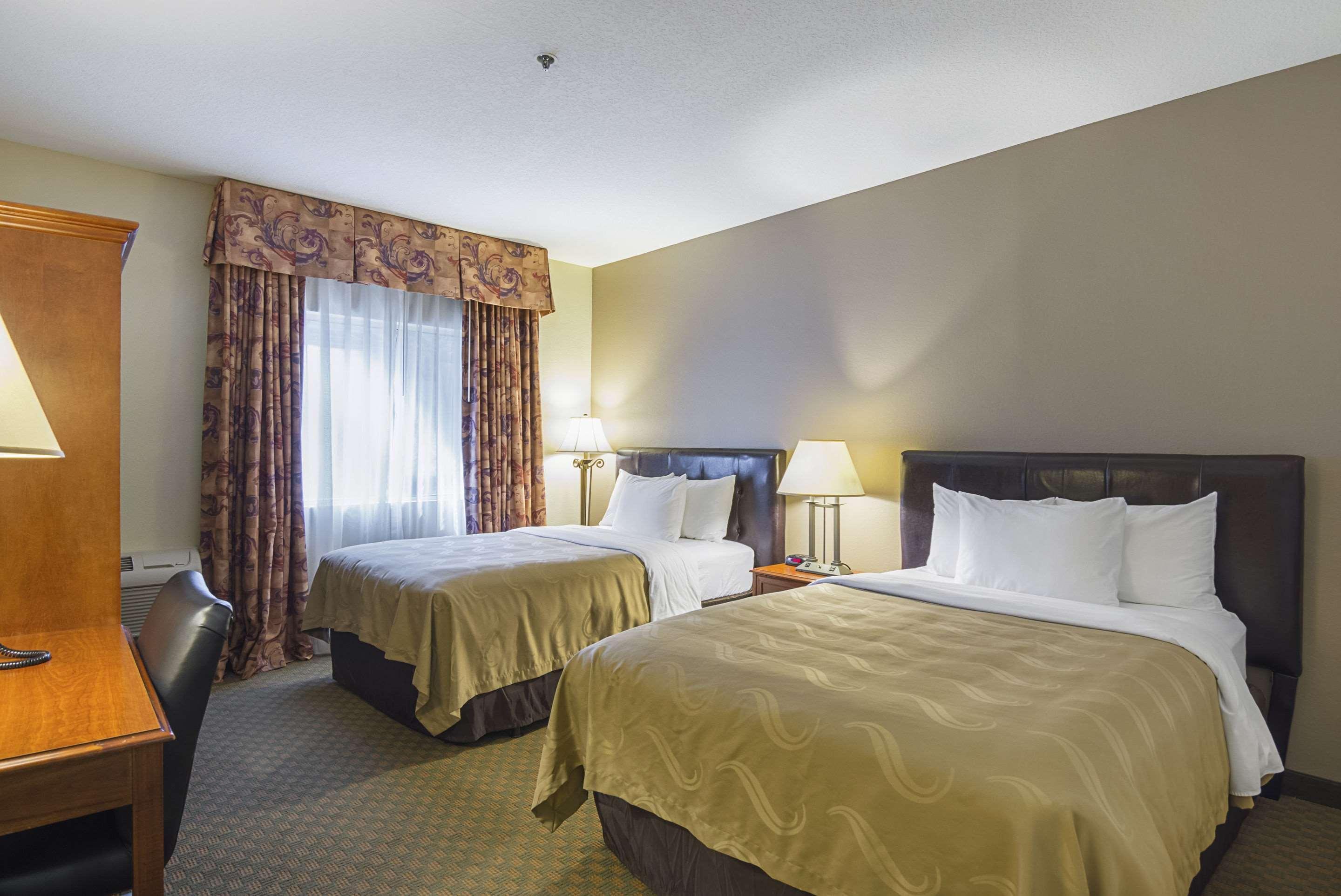 Quality Inn Fresno Yosemite Airport Extérieur photo
