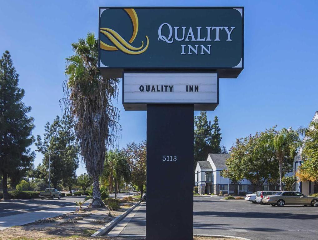 Quality Inn Fresno Yosemite Airport Extérieur photo