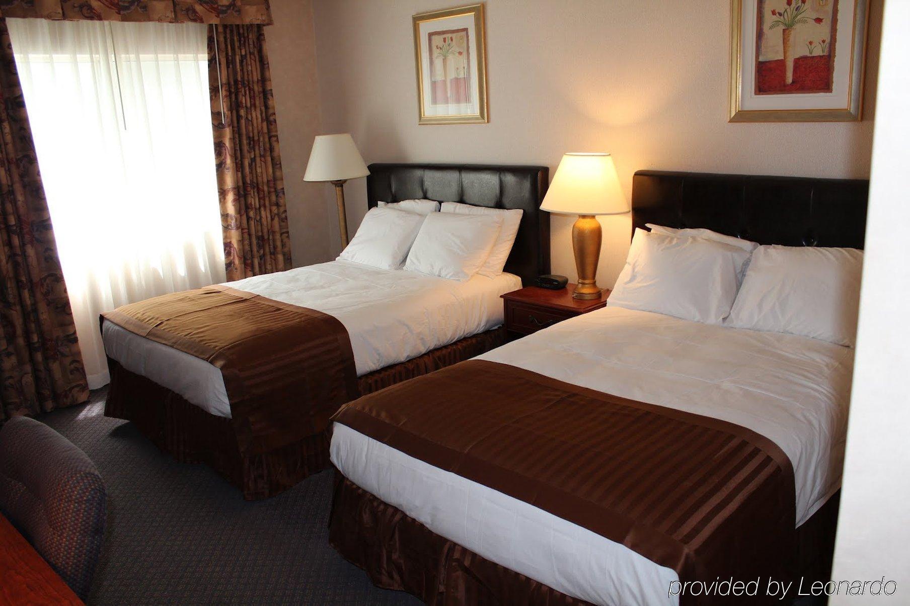 Quality Inn Fresno Yosemite Airport Extérieur photo