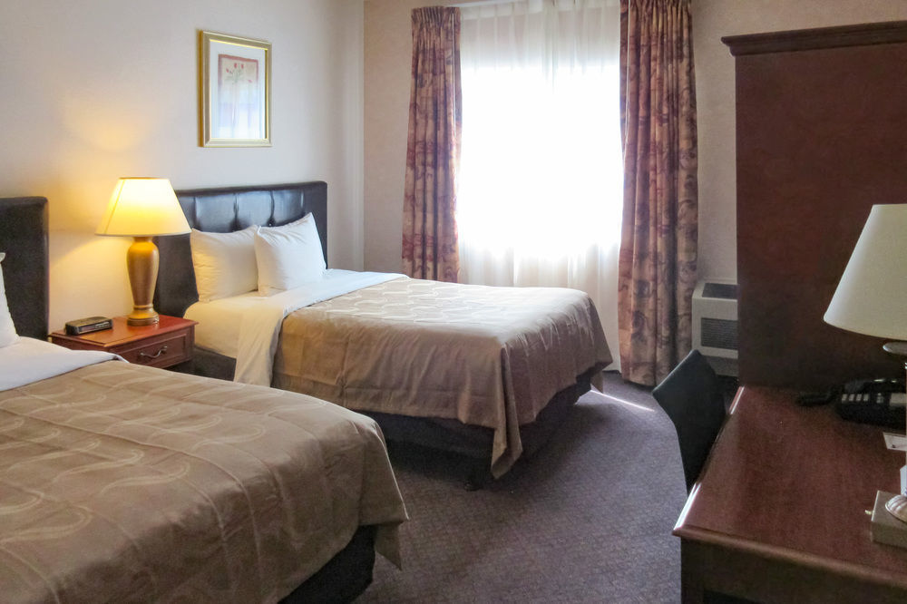 Quality Inn Fresno Yosemite Airport Extérieur photo